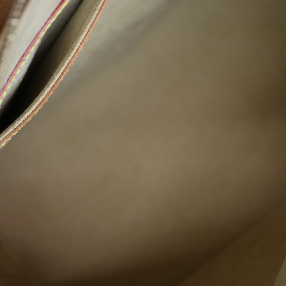 Louis Vuitton Alma handbag leather beige - Picture 6 of 6